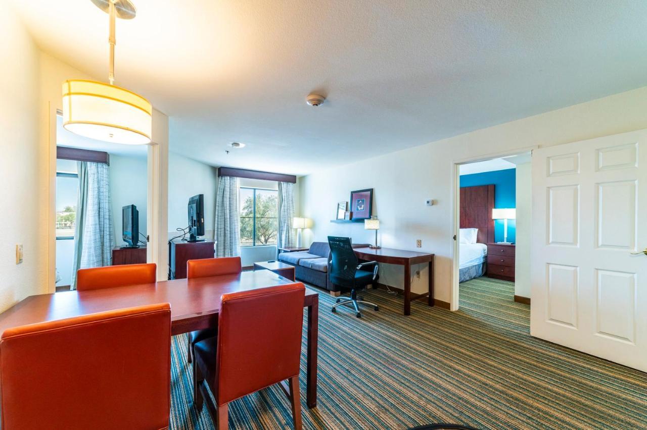 Metro Phx Upstairs 2Bd Sleeps 6 Heated Pool No Pets Allowed フェニックス エクステリア 写真